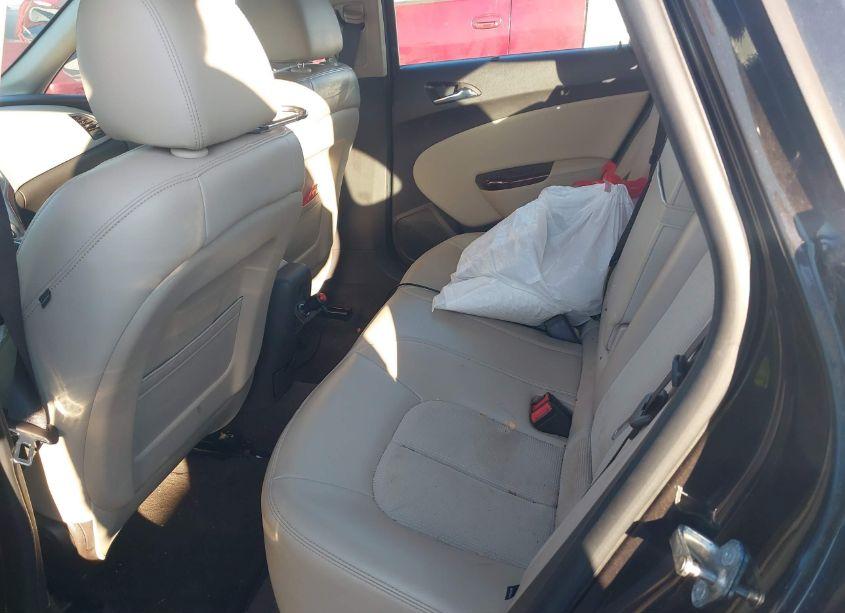 Photo 8 of 2014 Buick Verano (VIN 1G4PP5SK5E4175426)