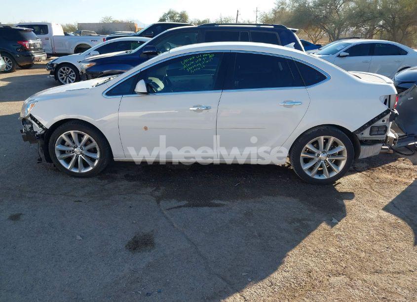 Photo 15 of 2012 Buick Verano (VIN 1G4PP5SK6C4178056)