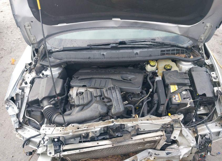 Photo 10 of 2012 Buick Verano (VIN 1G4PP5SK6C4203375)