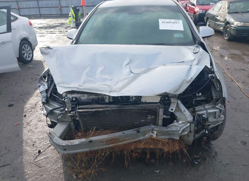 Photo 6 of 2012 Buick Verano (VIN 1G4PP5SK6C4203375)