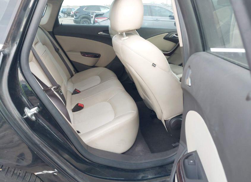 Photo 8 of 2013 Buick Verano (VIN 1G4PP5SK6D4108820)