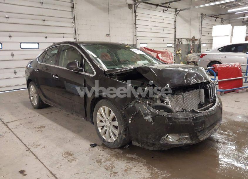 2013 Buick Verano (VIN 1G4PP5SK6D4134012) main photo