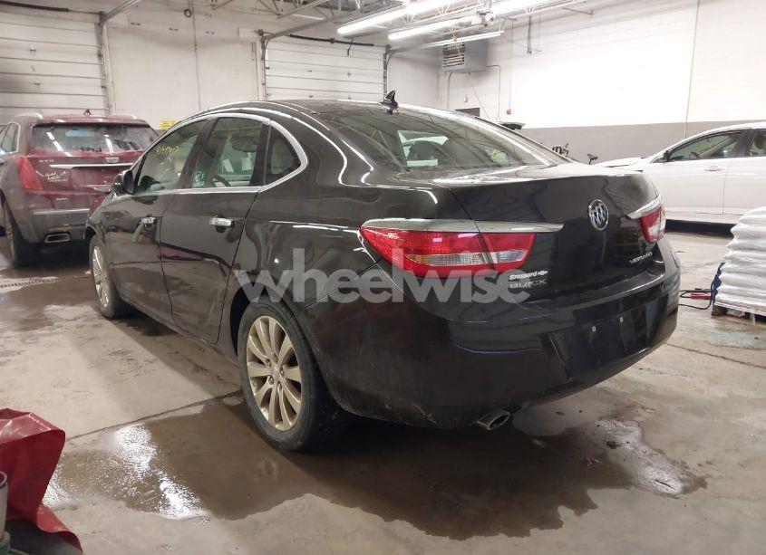 Photo 3 of 2013 Buick Verano (VIN 1G4PP5SK6D4134012)