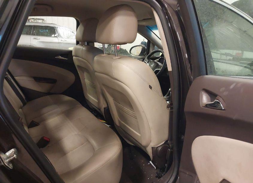 Photo 8 of 2013 Buick Verano (VIN 1G4PP5SK6D4221053)