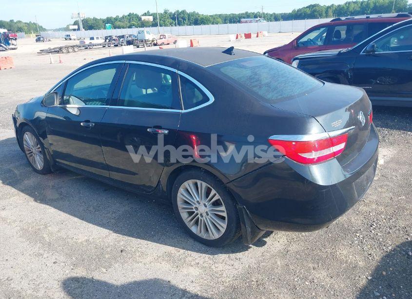 Photo 3 of 2013 Buick Verano (VIN 1G4PP5SK6D4222557)