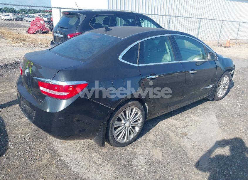 Photo 4 of 2013 Buick Verano (VIN 1G4PP5SK6D4222557)