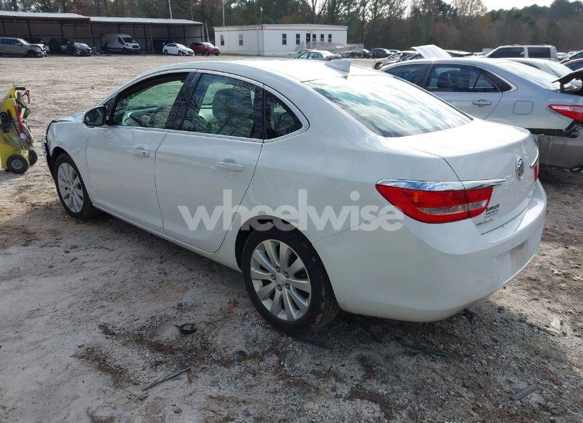 Photo 3 of 2015 Buick Verano (VIN 1G4PP5SK6F4181902)