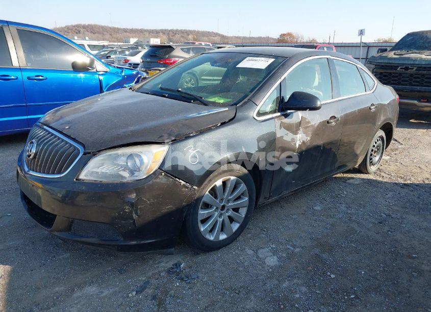 Photo 2 of 2016 Buick Verano (VIN 1G4PP5SK6G4103461)