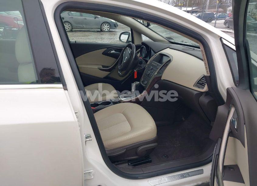 Photo 5 of 2016 Buick Verano (VIN 1G4PP5SK6G4125041)