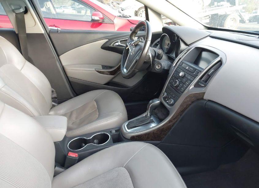 Photo 5 of 2012 Buick Verano (VIN 1G4PP5SK7C4154641)