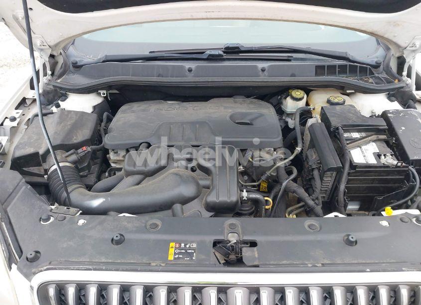 Photo 10 of 2013 Buick Verano (VIN 1G4PP5SK7D4102802)