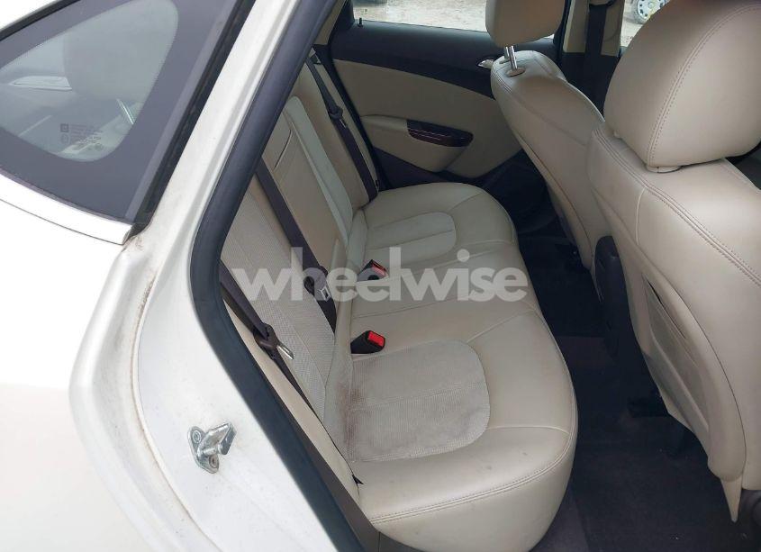 Photo 8 of 2013 Buick Verano (VIN 1G4PP5SK7D4102802)