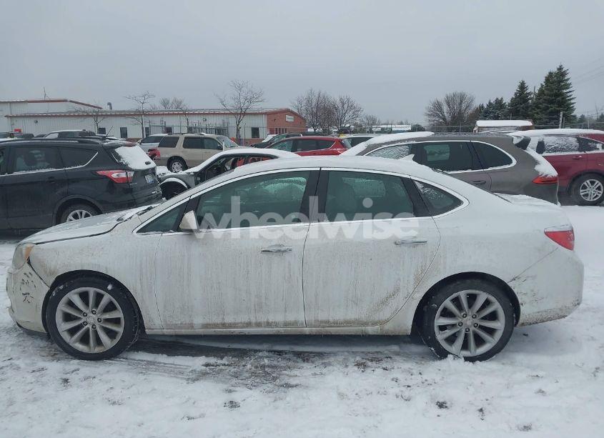 Photo 14 of 2013 Buick Verano (VIN 1G4PP5SK7D4120166)