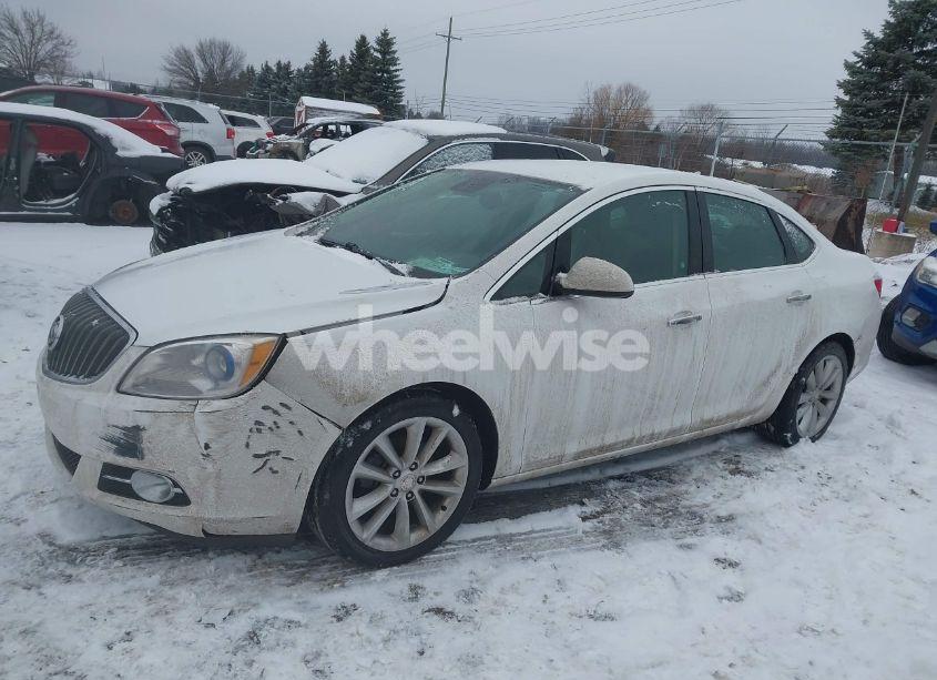 Photo 2 of 2013 Buick Verano (VIN 1G4PP5SK7D4120166)