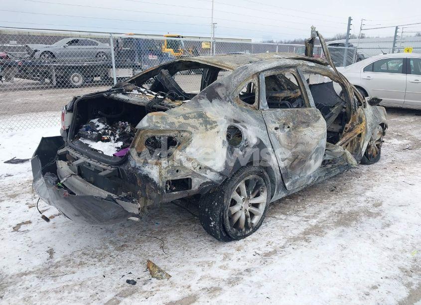 Photo 4 of 2013 Buick Verano (VIN 1G4PP5SK7D4143351)