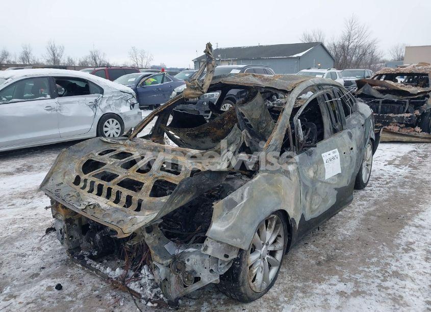 Photo 6 of 2013 Buick Verano (VIN 1G4PP5SK7D4143351)