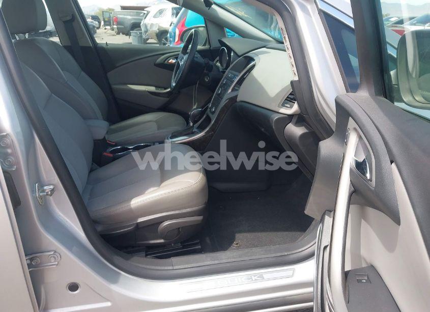 Photo 5 of 2014 Buick Verano (VIN 1G4PP5SK7E4134988)