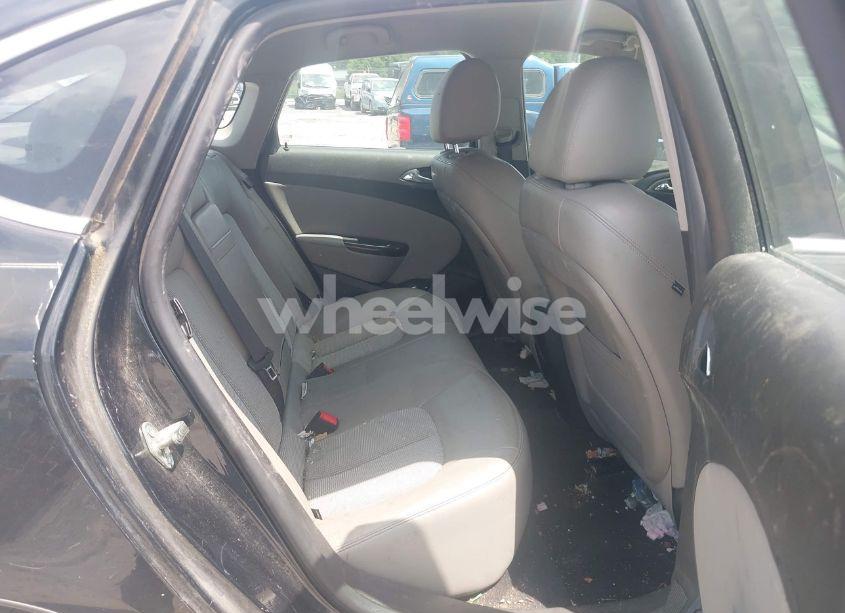 Photo 8 of 2014 Buick Verano (VIN 1G4PP5SK7E4182541)