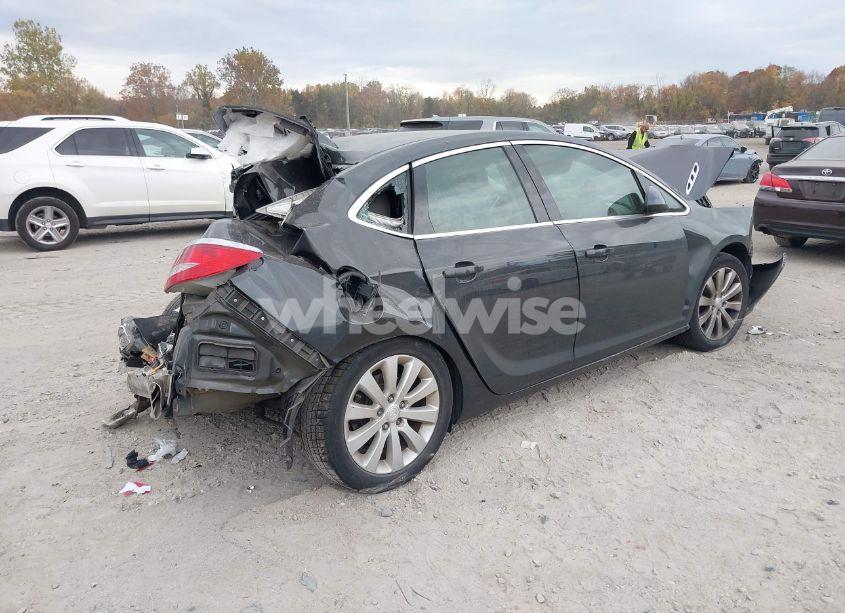 Photo 4 of 2015 Buick Verano (VIN 1G4PP5SK7F4206919)
