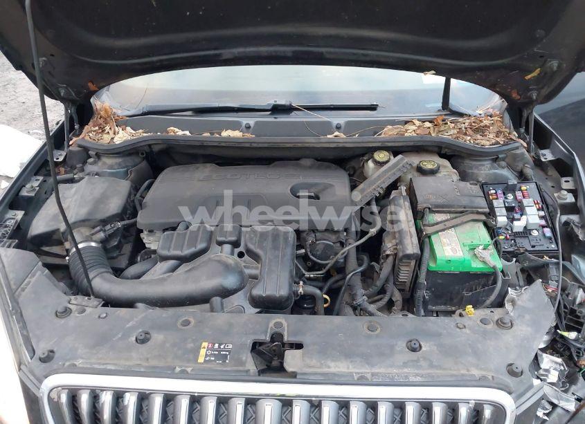 Photo 10 of 2016 Buick Verano (VIN 1G4PP5SK7G4155701)