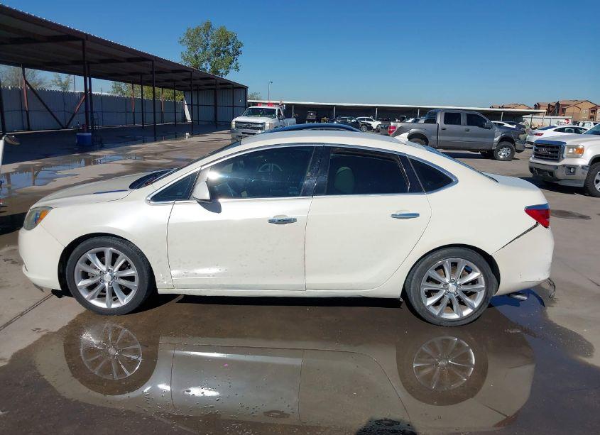 Photo 14 of 2012 Buick Verano (VIN 1G4PP5SK8C4204785)