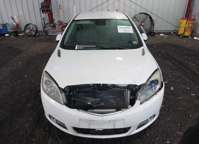 Photo 12 of 2012 Buick Verano (VIN 1G4PP5SK8C4215897)