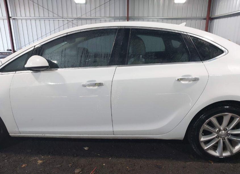 Photo 14 of 2012 Buick Verano (VIN 1G4PP5SK8C4215897)