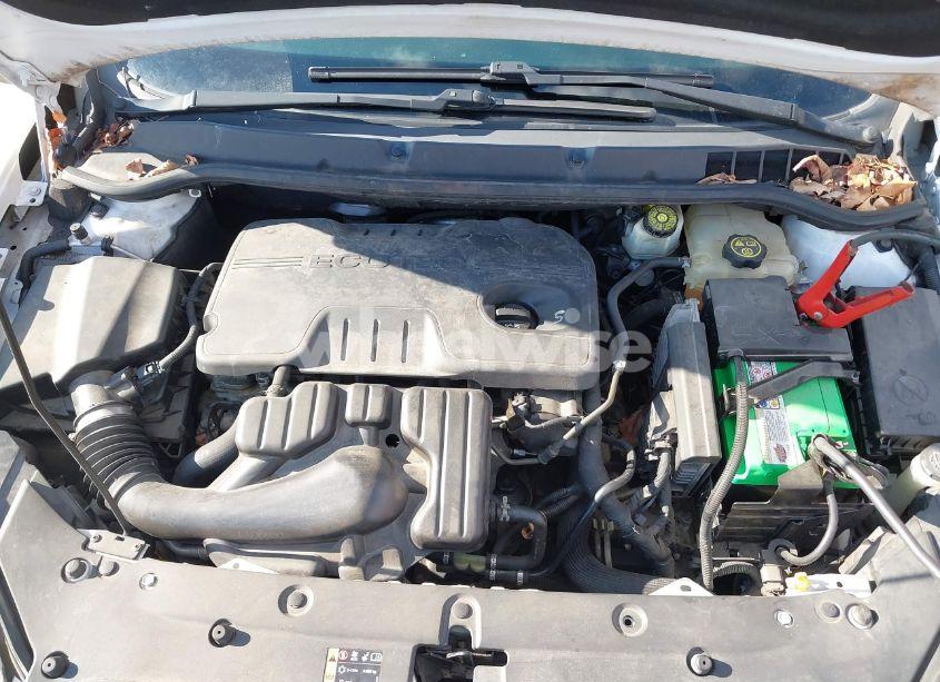 Photo 10 of 2013 Buick Verano (VIN 1G4PP5SK8D4136893)