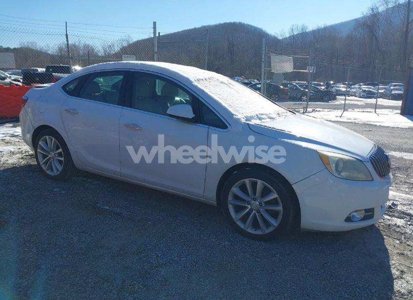 2013 Buick Verano (VIN 1G4PP5SK8D4146016) main photo