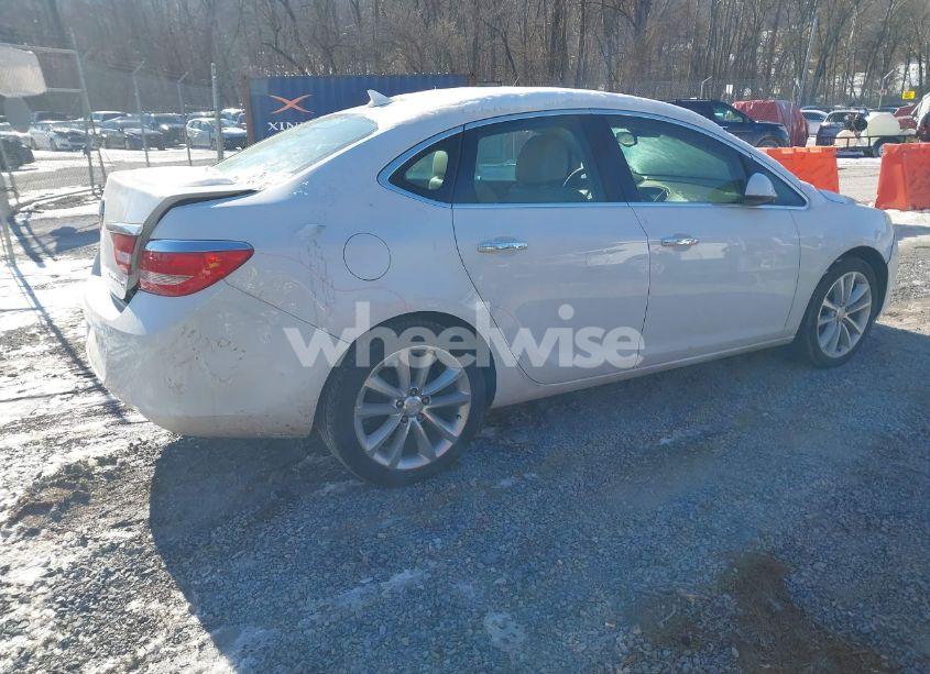 Photo 4 of 2013 Buick Verano (VIN 1G4PP5SK8D4146016)