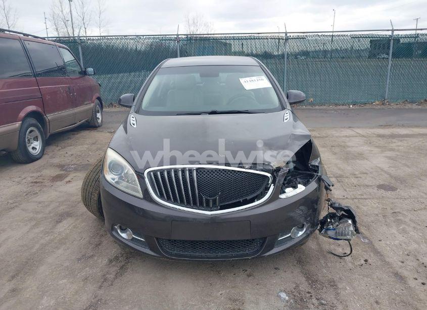 Photo 12 of 2013 Buick Verano (VIN 1G4PP5SK8D4155797)
