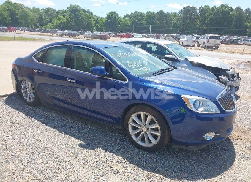 2013 Buick Verano (VIN 1G4PP5SK8D4244396) main photo