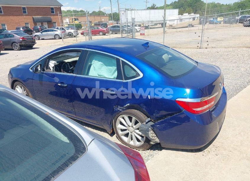 Photo 3 of 2013 Buick Verano (VIN 1G4PP5SK8D4244396)