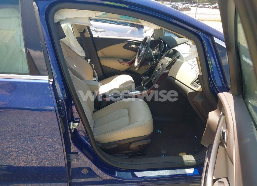 Photo 5 of 2013 Buick Verano (VIN 1G4PP5SK8D4244396)