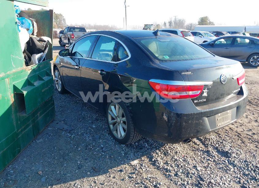 Photo 3 of 2014 Buick Verano (VIN 1G4PP5SK8E4133039)