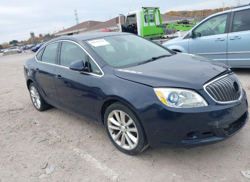 2015 Buick Verano (VIN 1G4PP5SK8F4146682) main photo