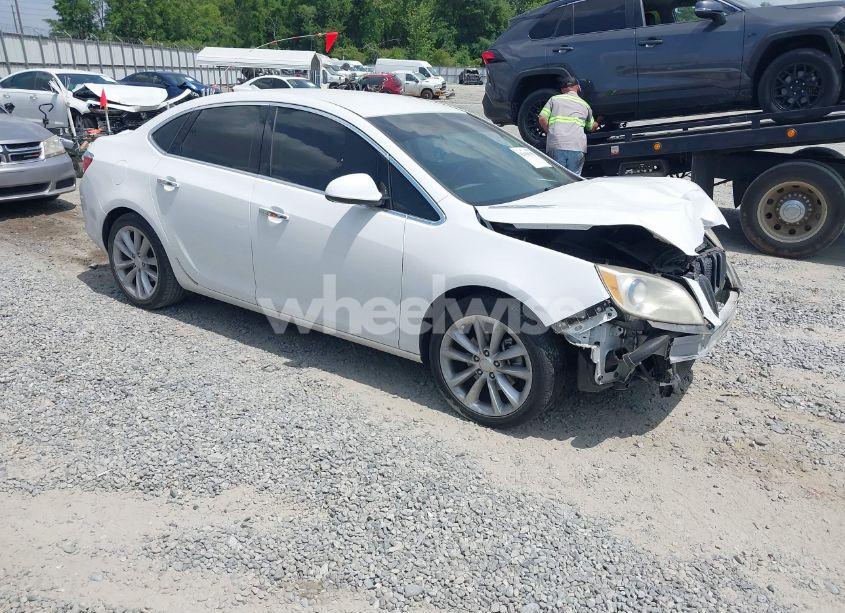 2012 Buick Verano (VIN 1G4PP5SK9C4177192) main photo