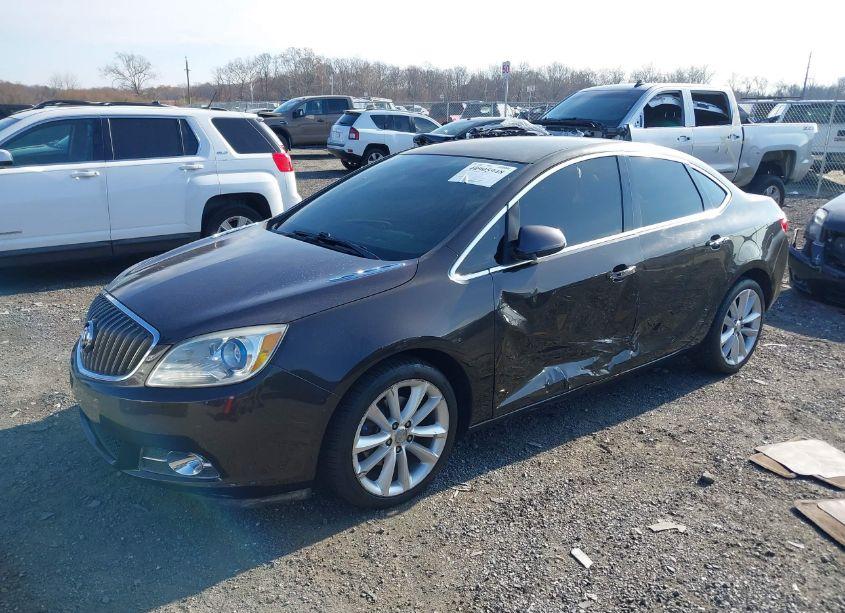 Photo 2 of 2012 Buick Verano (VIN 1G4PP5SK9C4230618)