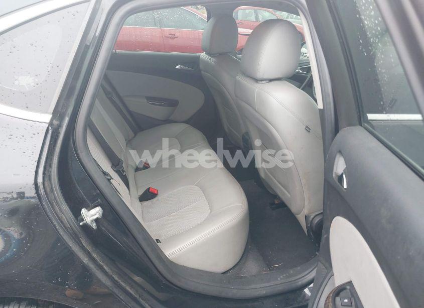 Photo 8 of 2013 Buick Verano (VIN 1G4PP5SK9D4109606)