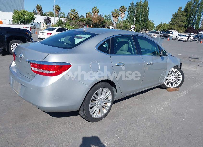 Photo 4 of 2014 Buick Verano (VIN 1G4PP5SK9E4126651)