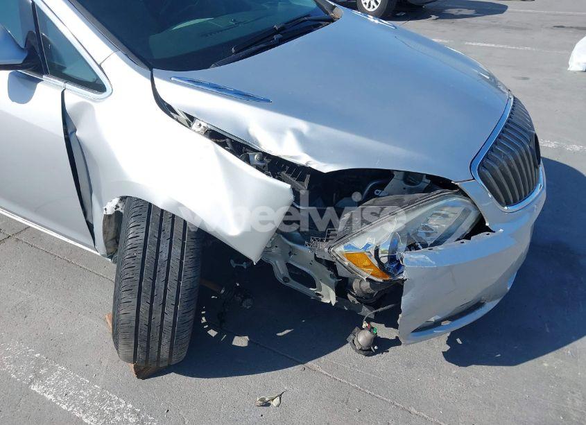 Photo 6 of 2014 Buick Verano (VIN 1G4PP5SK9E4126651)