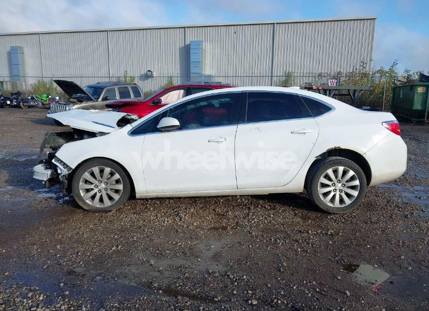 Photo 14 of 2015 Buick Verano (VIN 1G4PP5SK9F4186981)