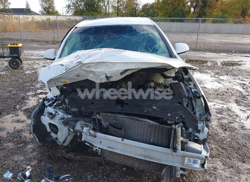 Photo 6 of 2015 Buick Verano (VIN 1G4PP5SK9F4186981)