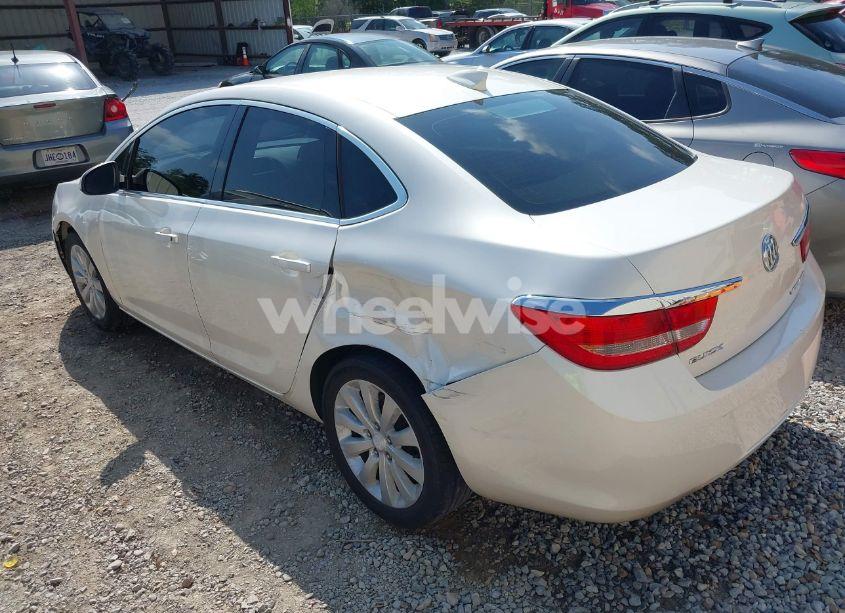 Photo 3 of 2016 Buick Verano (VIN 1G4PP5SK9G4140391)