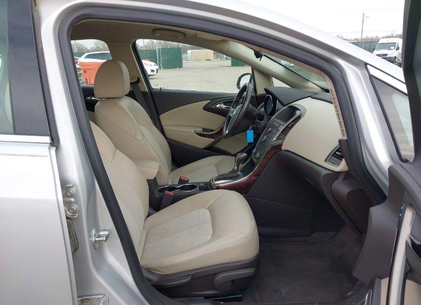 Photo 5 of 2016 Buick Verano (VIN 1G4PP5SK9G4154727)