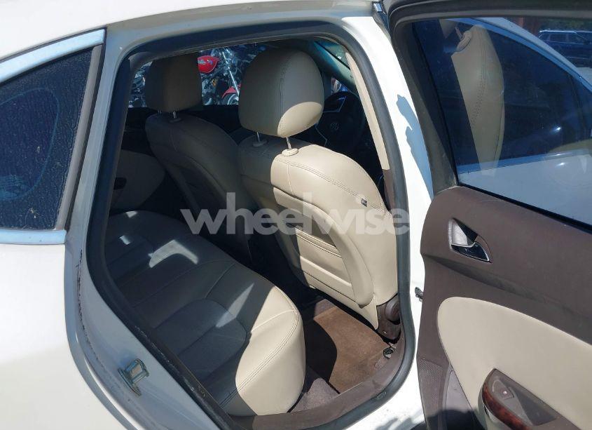 Photo 8 of 2012 Buick Verano (VIN 1G4PP5SKXC4217215)