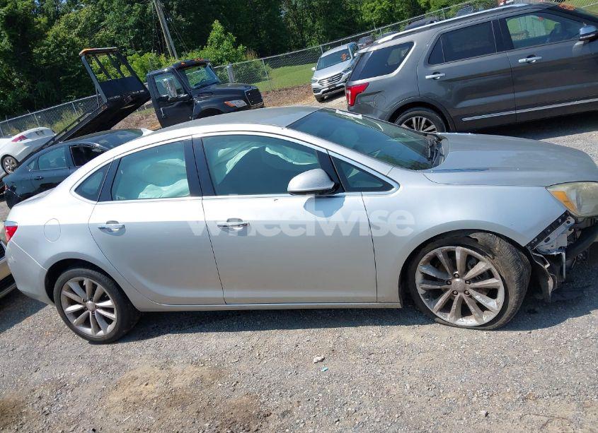 Photo 14 of 2014 Buick Verano (VIN 1G4PP5SKXE4109616)