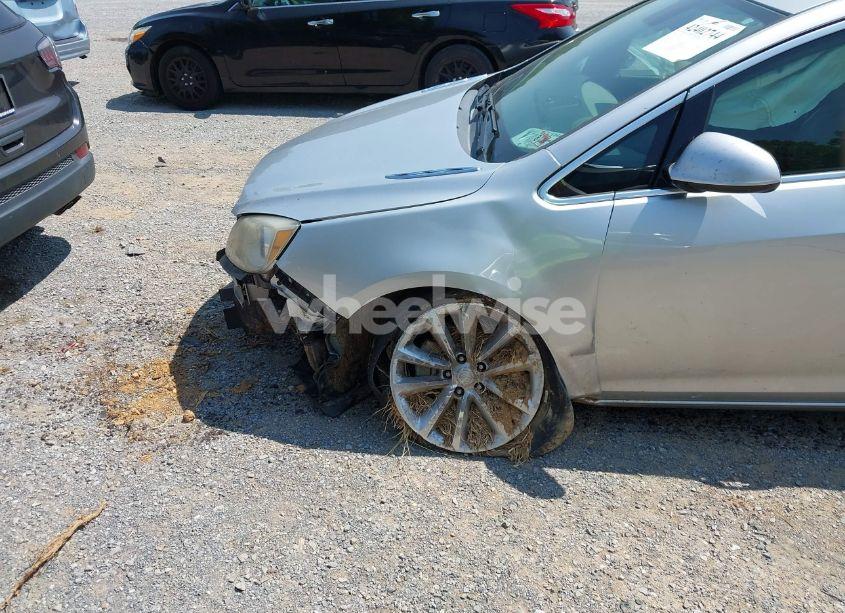 Photo 6 of 2014 Buick Verano (VIN 1G4PP5SKXE4109616)