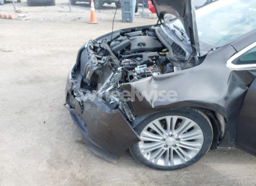 Photo 6 of 2014 Buick Verano (VIN 1G4PP5SKXE4138582)