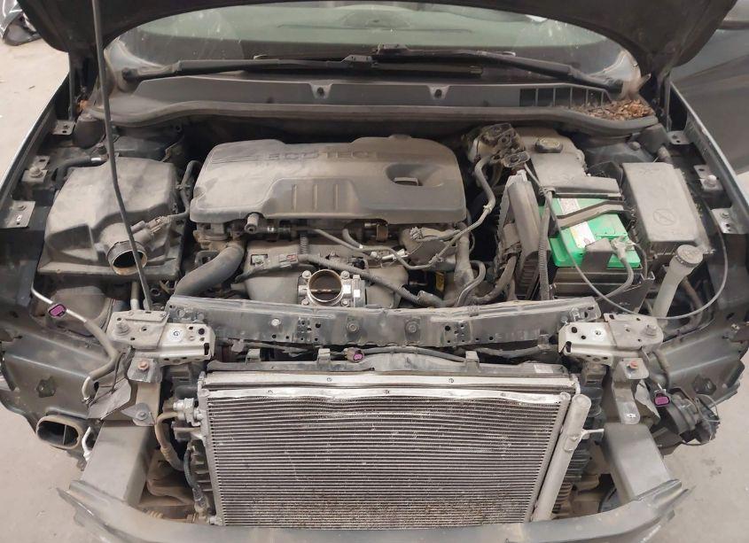 Photo 10 of 2014 Buick Verano (VIN 1G4PP5SKXE4145855)